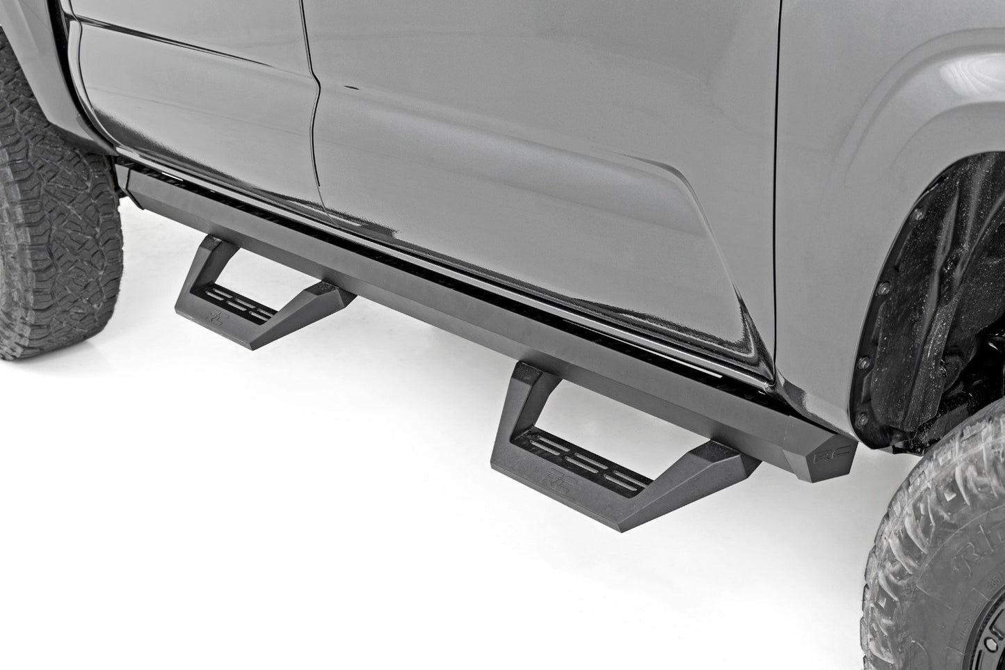 SRX2 Adjustable Aluminum Steps | Double Cab | Toyota Tacoma 2WD/4WD (2024)