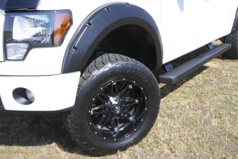 Lund 15-17 Ford F-150 RX-Rivet Style Textured Elite Series Fender Flares - Black (4 Pc.)